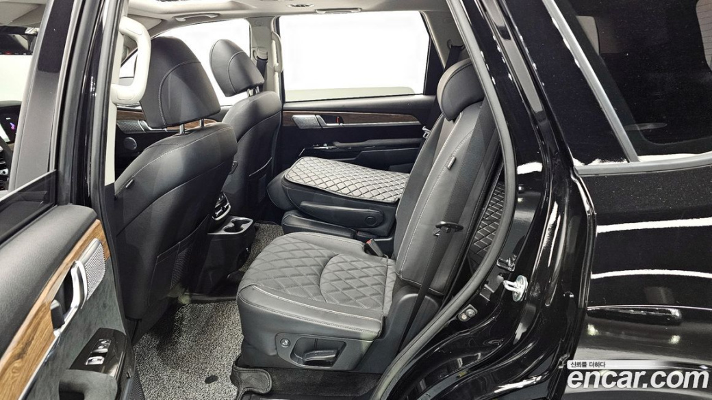 Kia Mohave Diesel 3.0 4WD 6-Seater, 2021