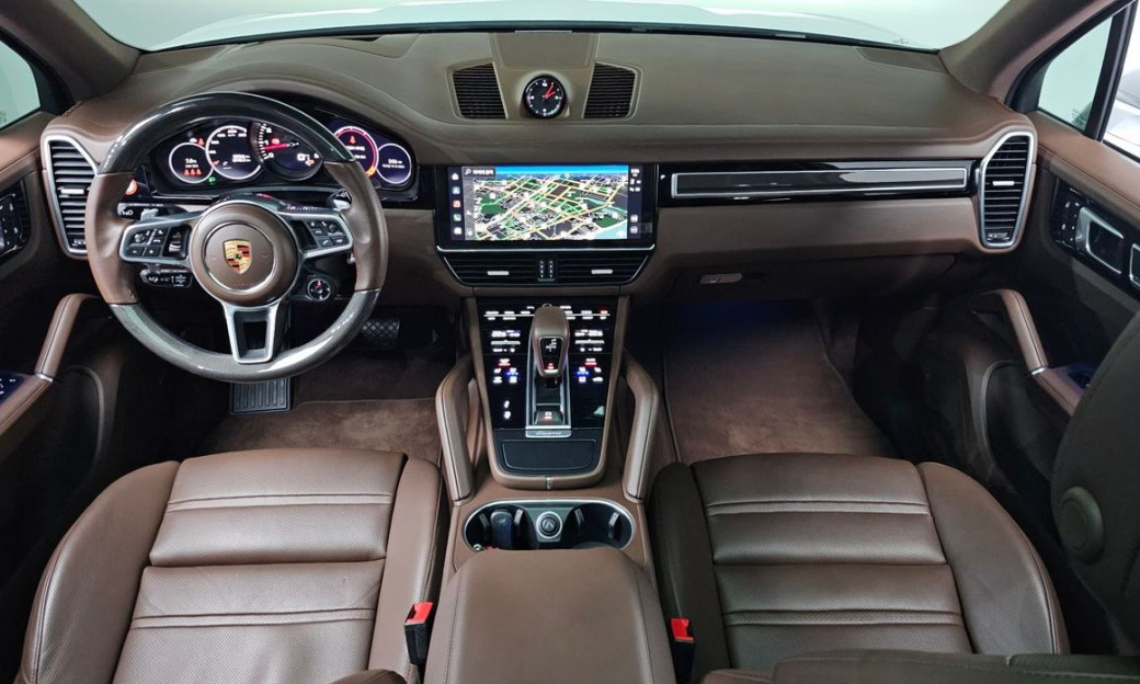 Porsche Cayenne 3.0 PLATINUM EDITION, 2022