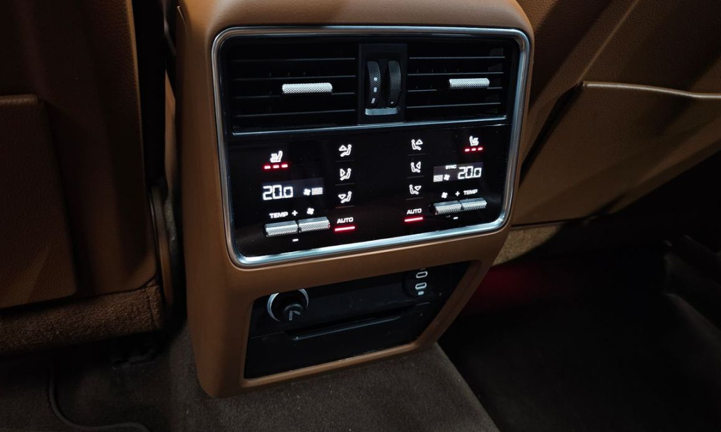 Porsche Cayenne 3.0, 2023