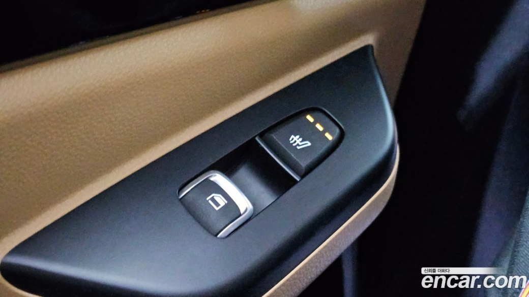 Kia Carnival 9-Seater Prestige, 2023