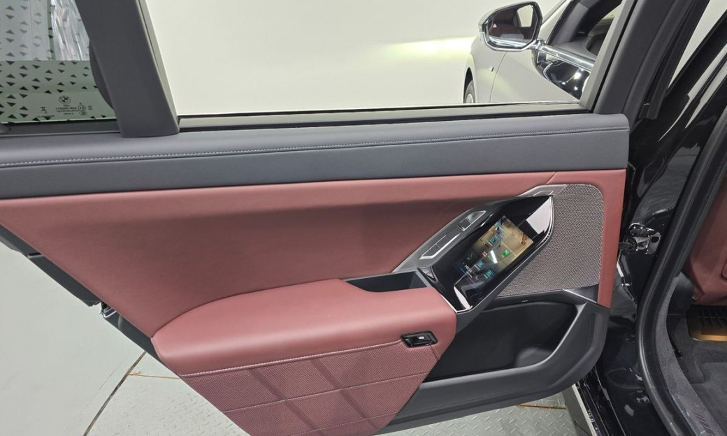 BMW 7-Series 740i xDrive M Sport Limited, 2024