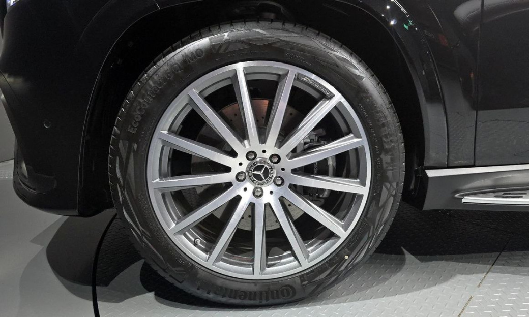 Mercedes-Benz GLS-Class GLS450d 4MATIC, 2026