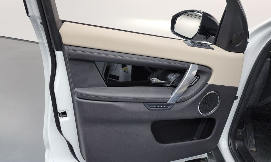 Land Rover Discovery Sport P250 S, 2025