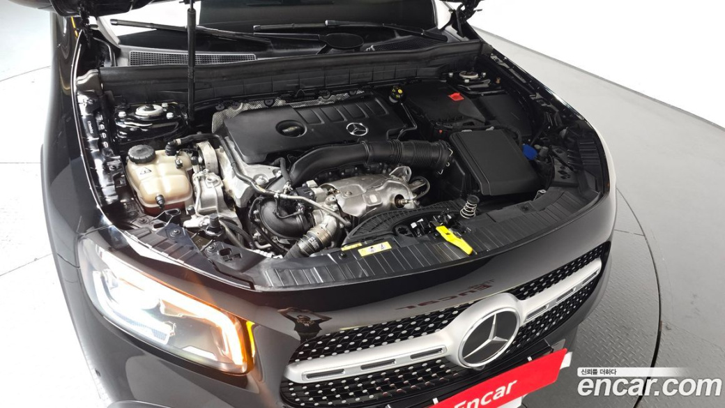 Mercedes-Benz GLB-Class GLB250 4MATIC, 2023