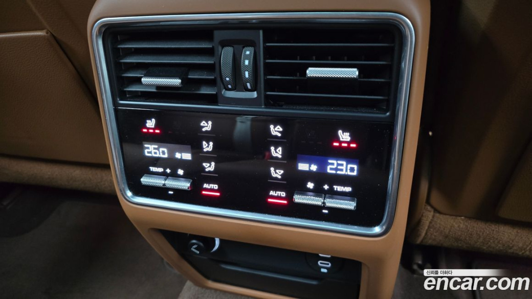 Porsche Cayenne 3.0 PLATINUM EDITION, 2023