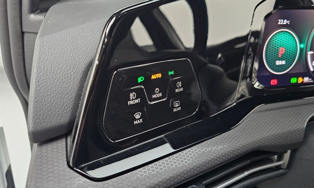 Volkswagen Golf 2.0 GTI, 2024