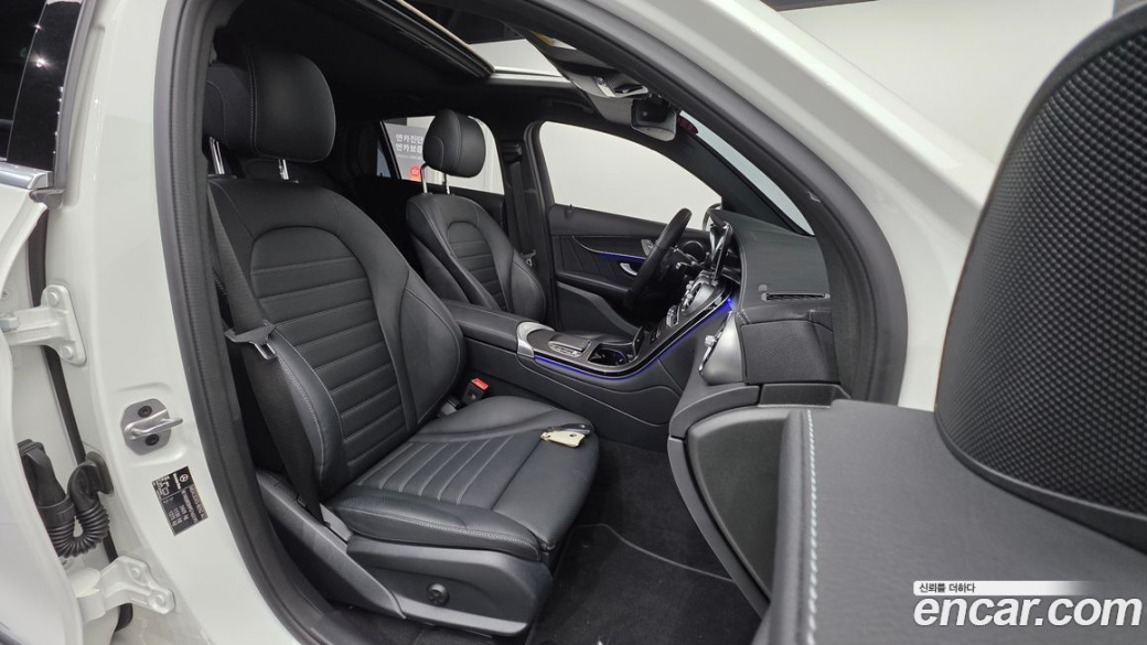 Mercedes-Benz GLC-Class GCL300 4MATIC Coupe, 2023