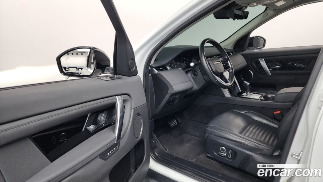 Land Rover Discovery Sport P250 SE, 2022