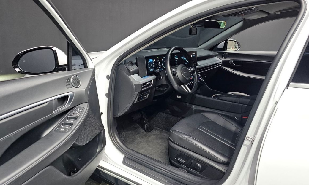 Hyundai Sonata 2.0, 2024