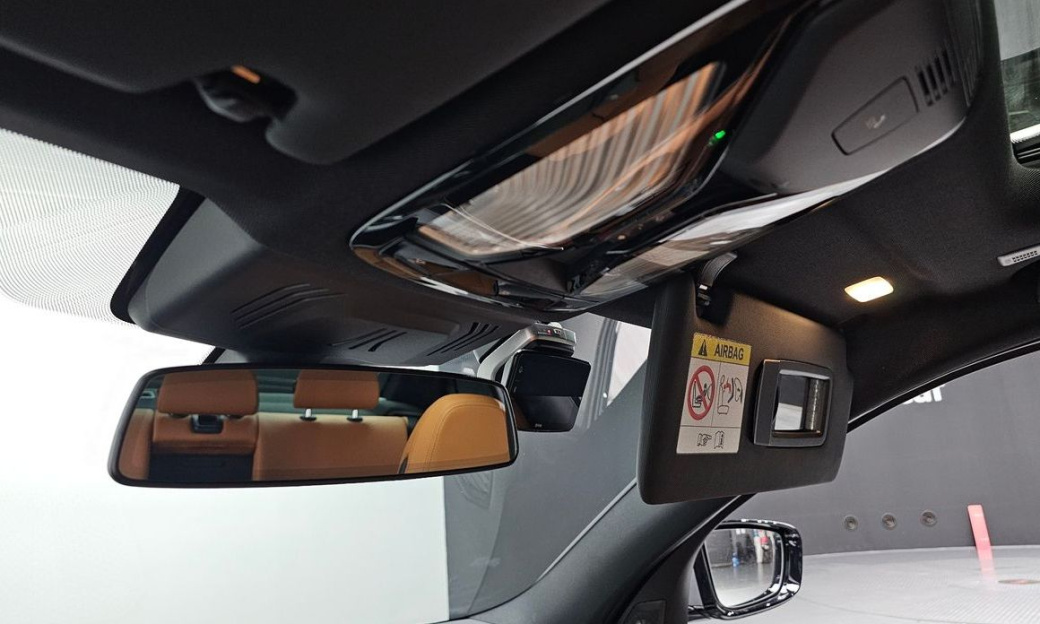 BMW 3-Series 320i M Sport, 2024