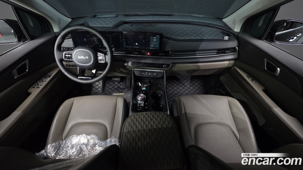 Kia Carnival 7-Seater Noblesse, 2025