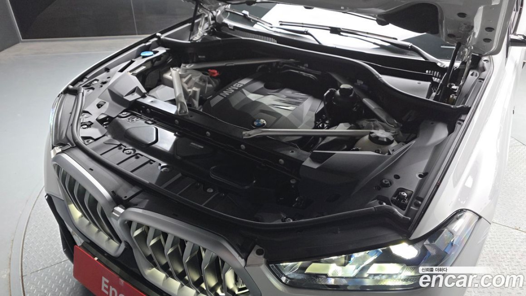 BMW X6 xDrive40i M Sport, 2024