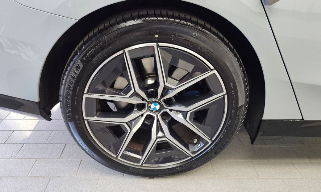 BMW 5-Series 520i M Sport, 2024