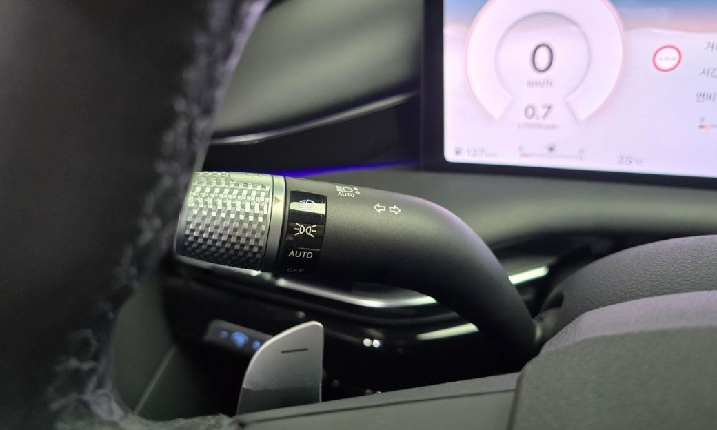 Genesis G80 Gasoline 2.5 Turbo AWD, 2025