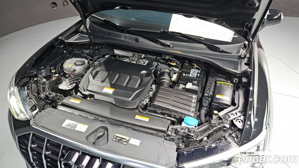Audi Q3 35 TDI Premium, 2023