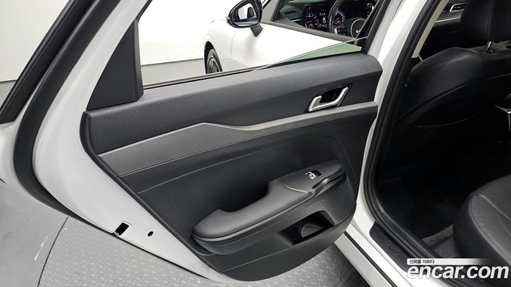 Kia K5 2.0, 2022