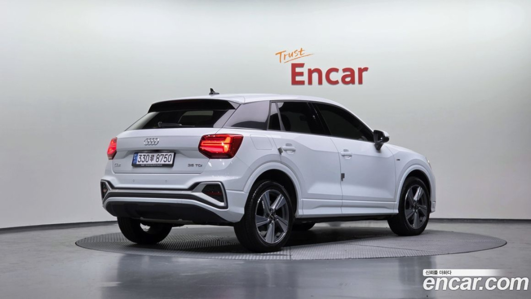 Audi Q2 35 TDI Premium, 2023