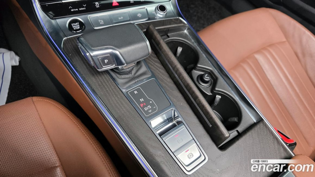 Audi A6 45 TFSI Premium, 2023
