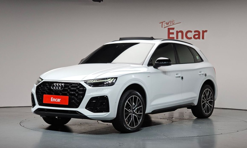Audi Q5 45 TFSI Quattro Premium, 2024