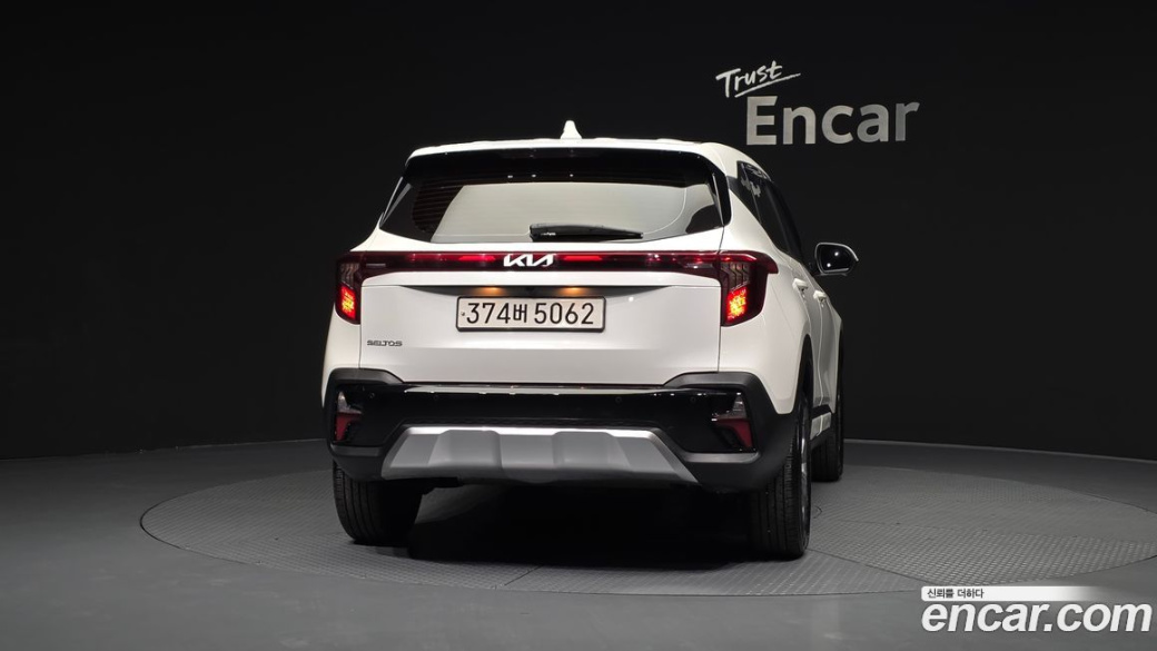 Kia Seltos Gasoline 2.0 2WD, 2024