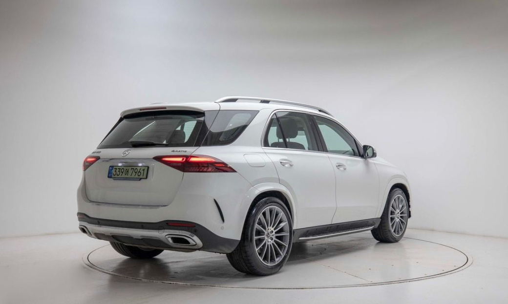 Mercedes-Benz GLE-Class GLE450 4MATIC, 2025
