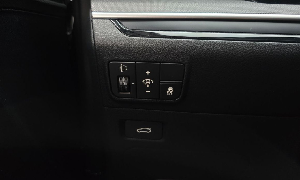 Kia K5 2.0, 2024