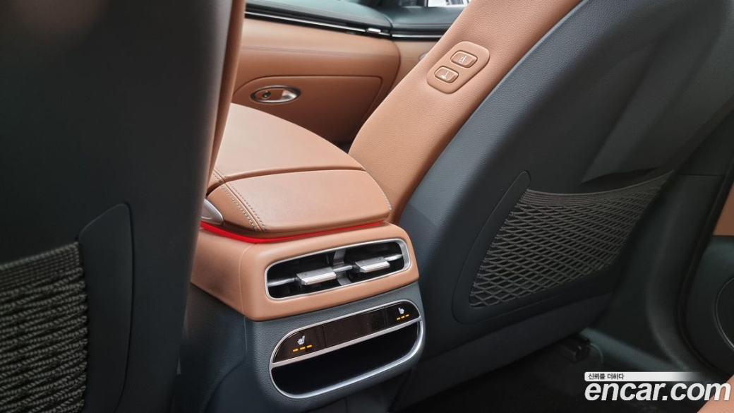 Genesis GV70 2.5T Gasoline 2WD, 2021