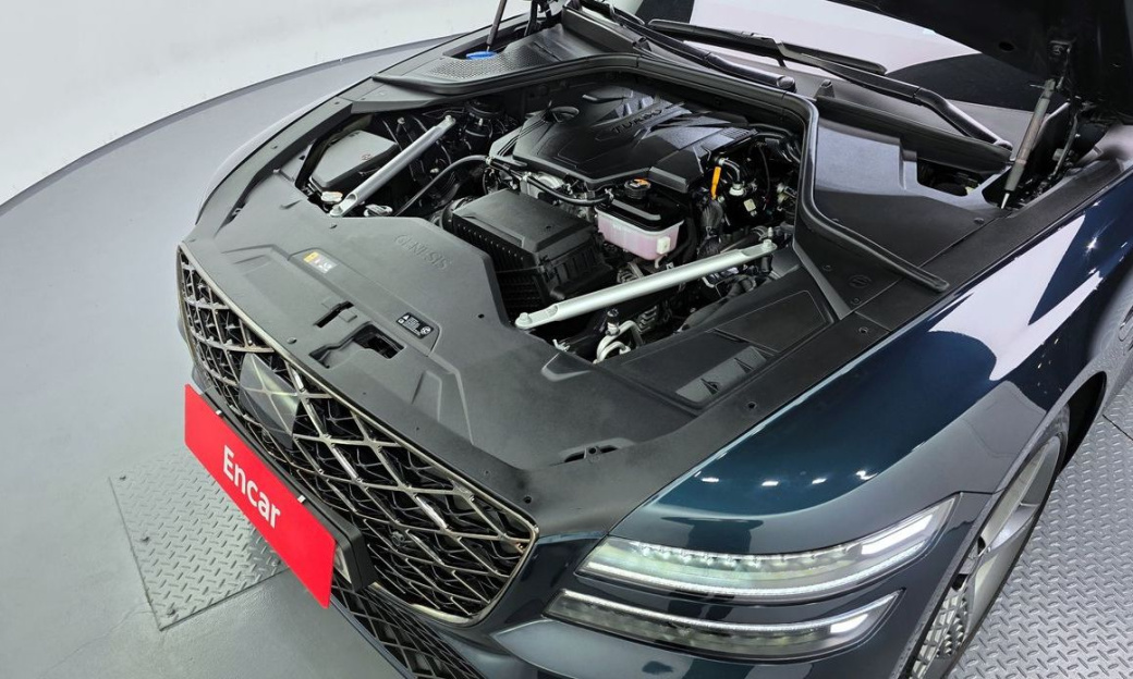 Genesis G80 Gasoline 2.5 Turbo AWD, 2025