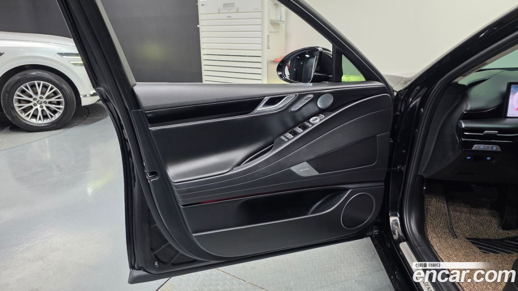 Genesis G80 Gasoline 2.5 Turbo AWD, 2026