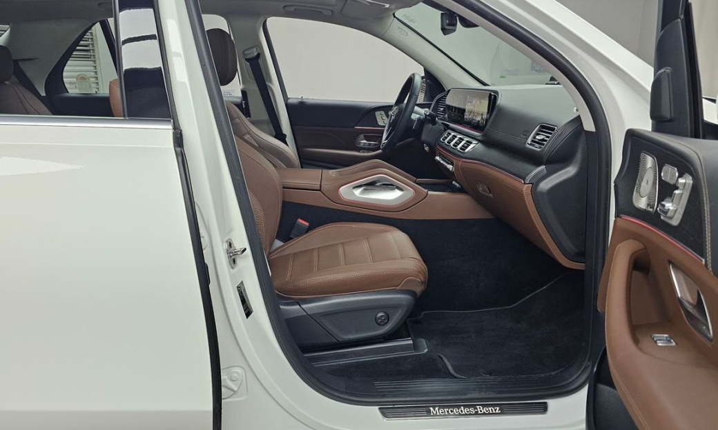 Mercedes-Benz GLE-Class GLE450 4MATIC, 2025