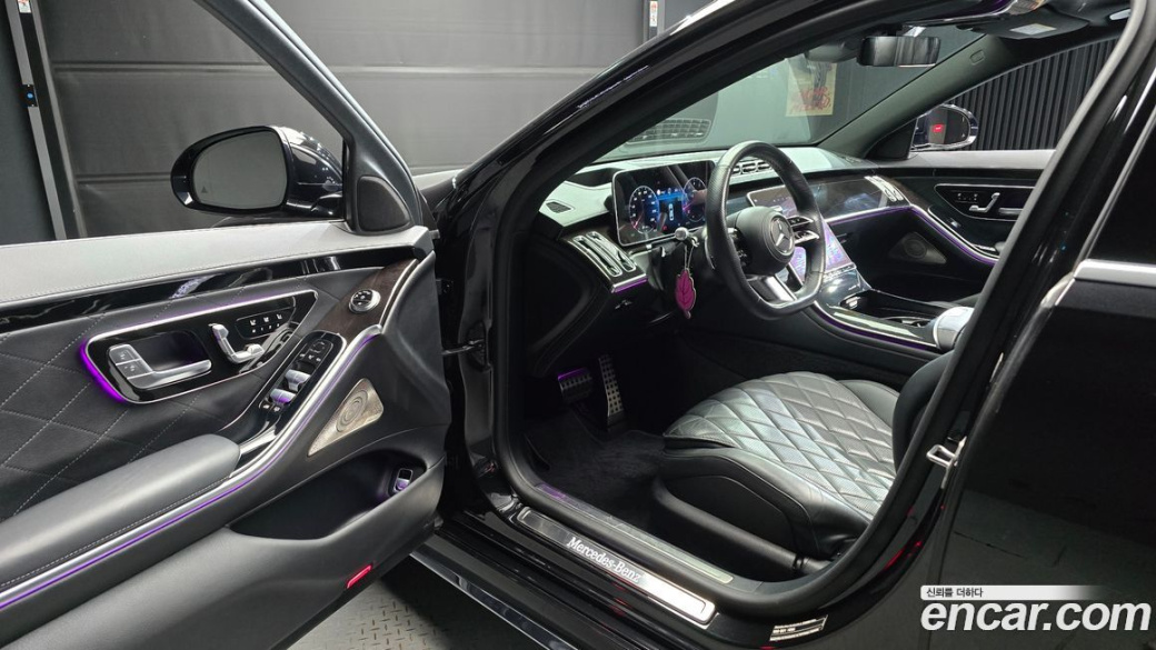 Mercedes-Benz S-Class S500L 4MATIC, 2023