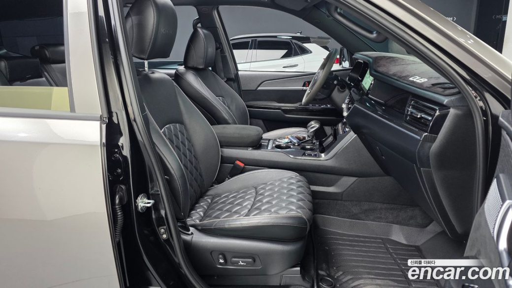Kia Mohave Diesel 3.0 4WD 5-Seater, 2022
