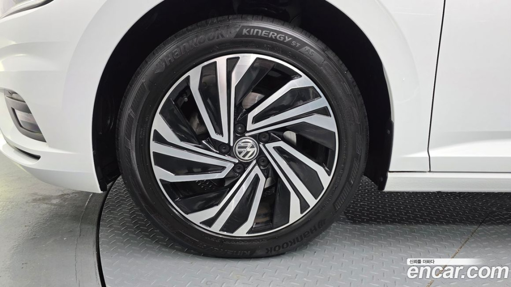 Volkswagen Jetta 1.4 TSI Prestige, 2021