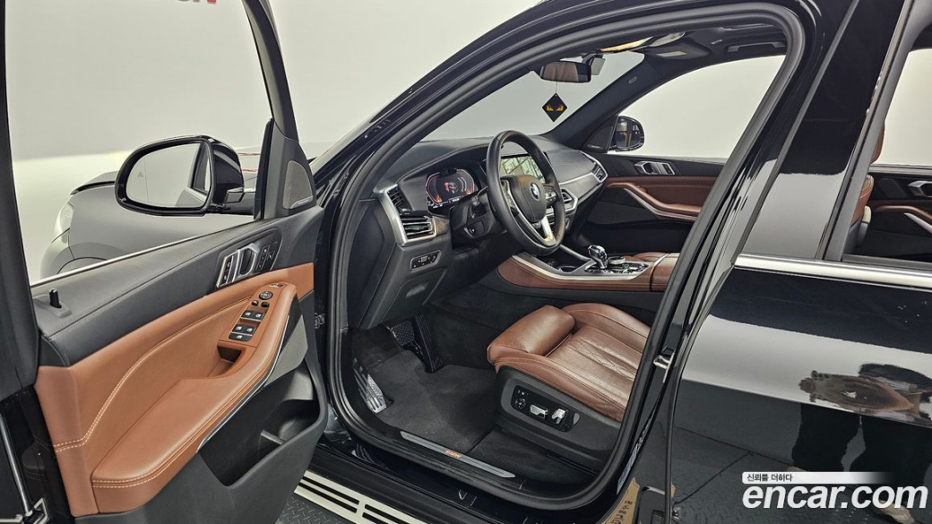 BMW X5 xDrive 40i M Sport, 2023