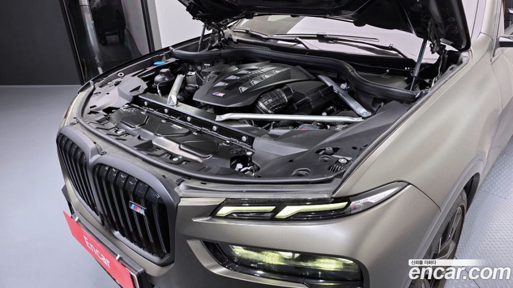 BMW X7 M60i xDrive M sport 6STR, 2025