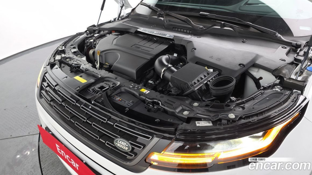 Land Rover Range Rover Evoque P250 Dynamic SE, 2024
