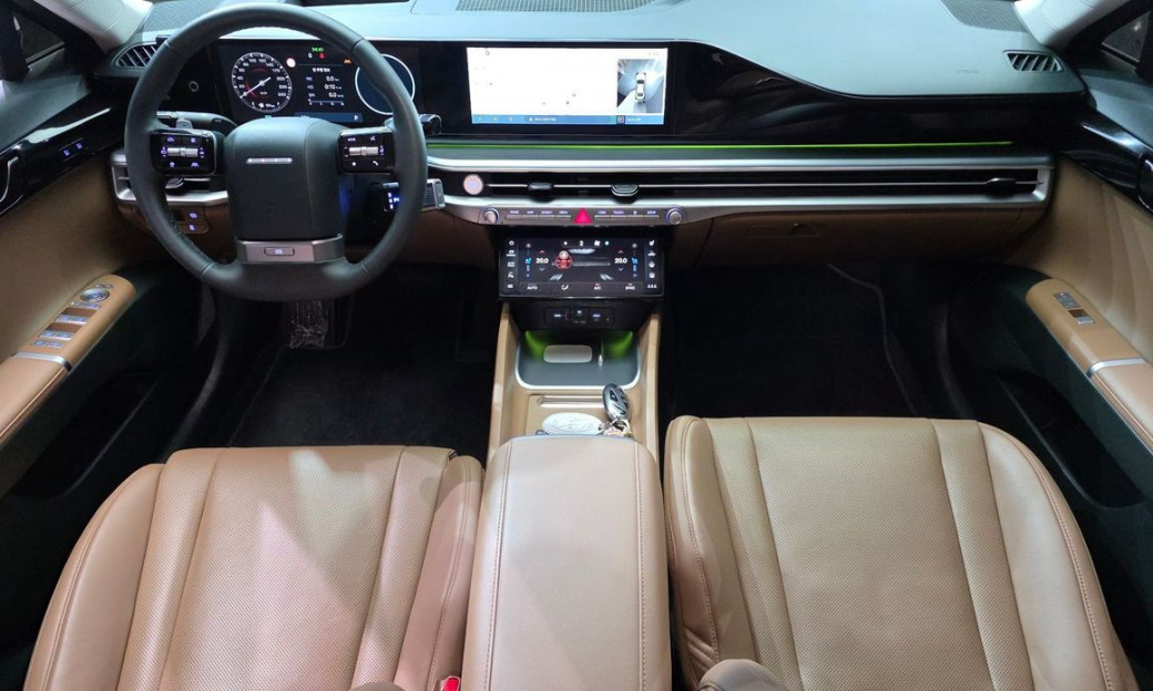Hyundai Grandeur 2,5 Gasoline 2WD, 2024