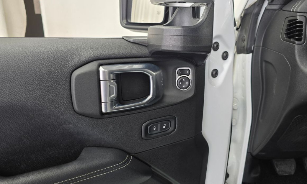 Jeep Wrangler 2.0 Overland Power Top 4Door, 2022