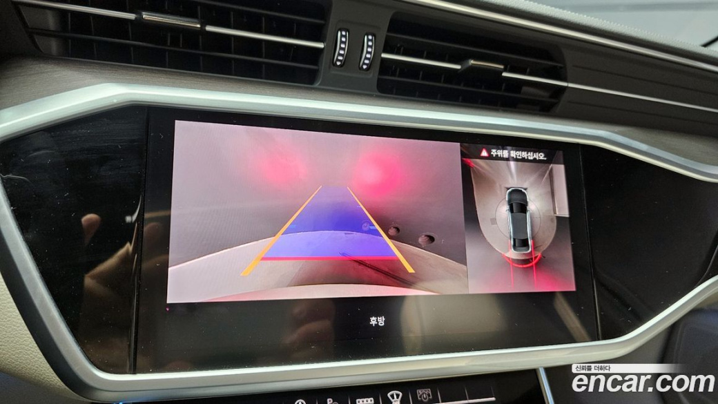 Audi A6 45 TFSI Premium, 2025
