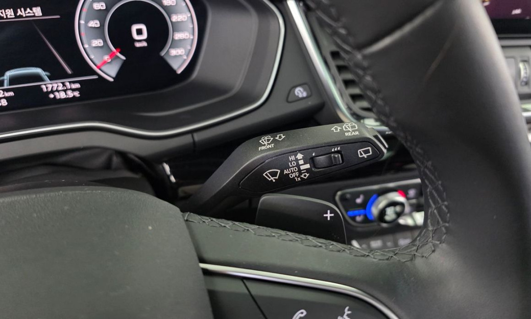 Audi Q5 45 TFSI Quattro Premium, 2022