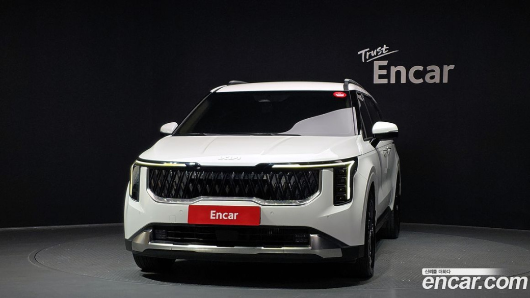 Kia Carnival 9-Seater Noblesse, 2024