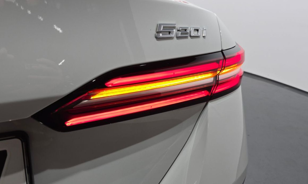 BMW 5-Series 520i M Sport, 2024