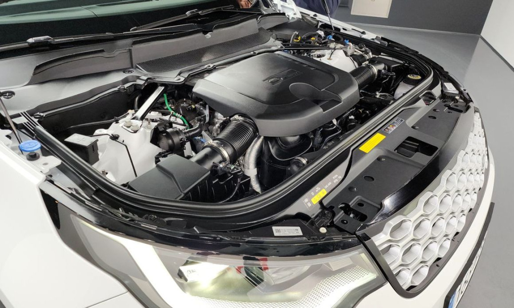 Land Rover Discovery D250 S, 2024