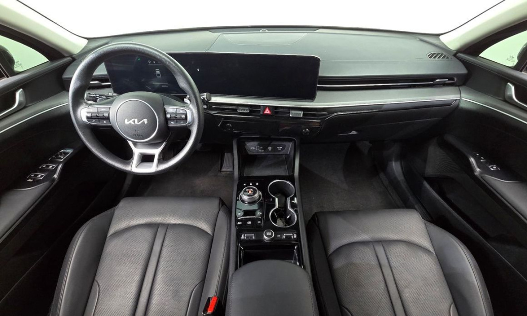 Kia K5 2.0, 2024