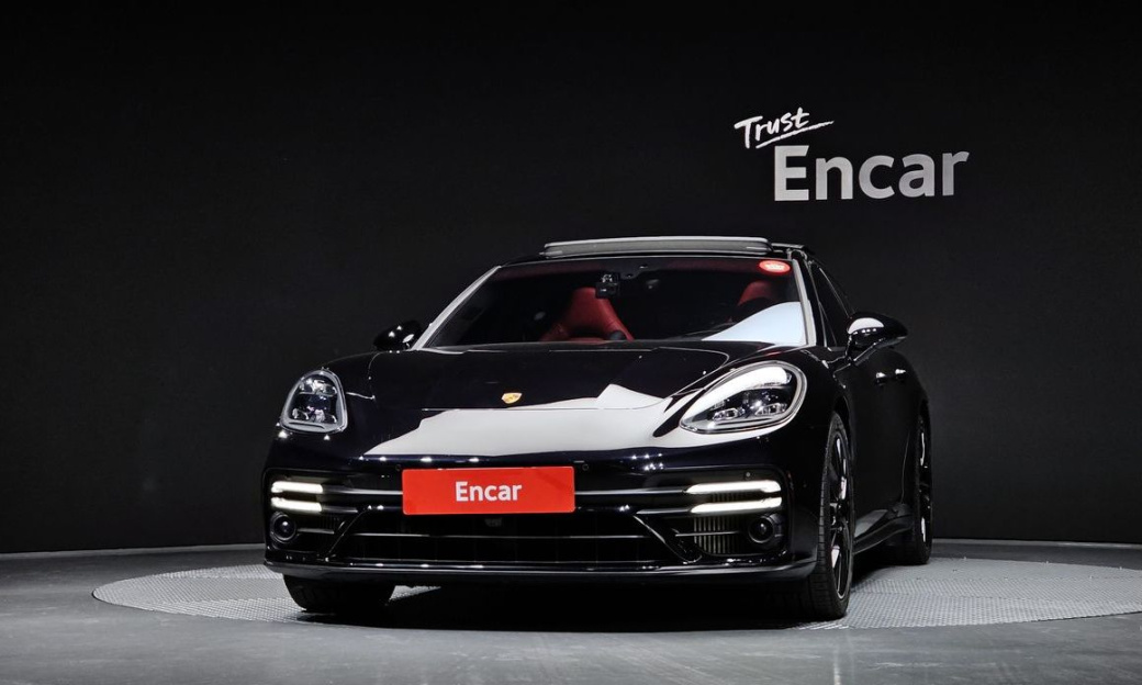 Porsche Panamera 4.0 Turbo S, 2021