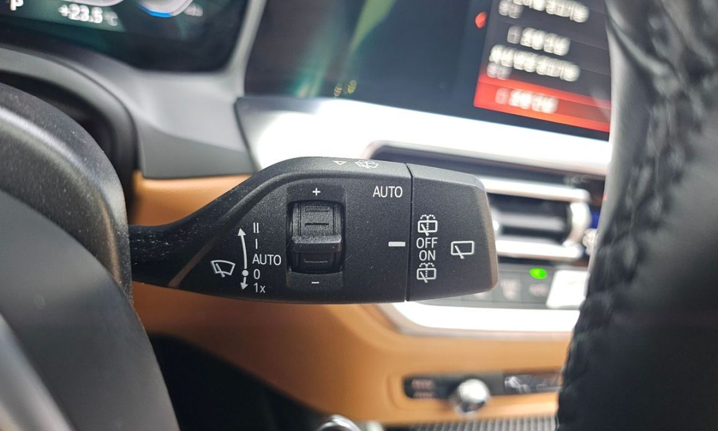 BMW 3-Series M340i xDrive Touring Performance, 2022