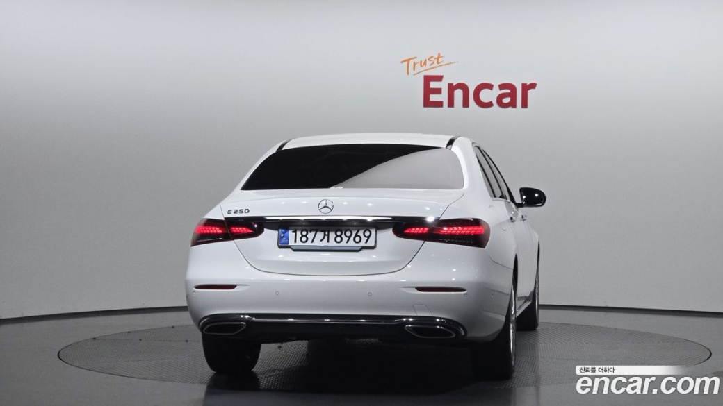 Mercedes-Benz E-Class E250 Exclusive, 2023