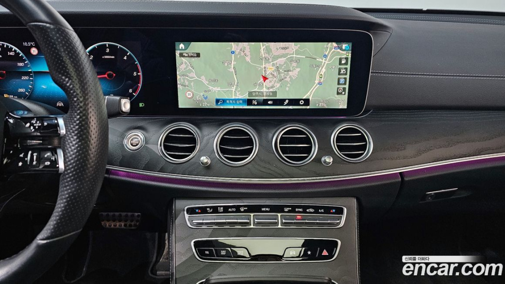 Mercedes-Benz E-Class E220d 4MATIC AMG Line, 2022