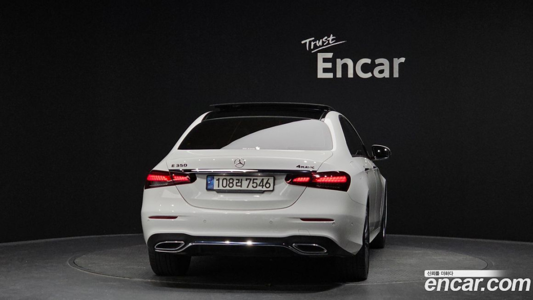 Mercedes-Benz E-Class E350 4MATIC AMG Line, 2022