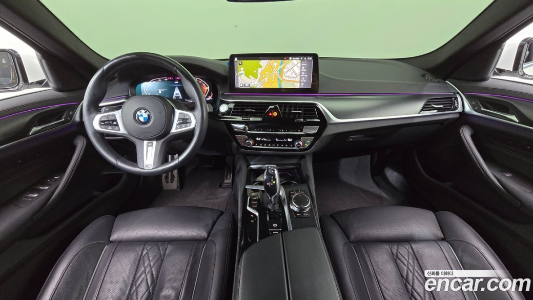 BMW 5-Series 523d xDrive M Sport, 2023